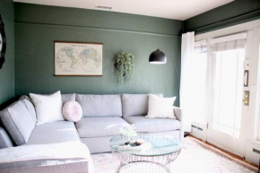 Stunning 2 Bdr w/ Rooftop Deck! Hillcrest/North P